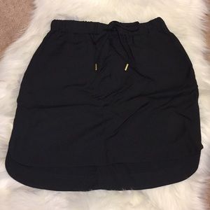NEW Women’s XS BANANA REPUBLIC Jogger Skirt